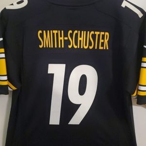 Nike NFL On Field JuJu Smith-Schuster 19 Steelers Jersey Youth Large (14-16)